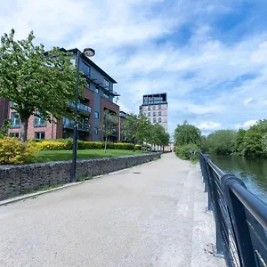 Leeds Haven Niche 1 2 Bedroom With Cityscape Views By Belvilla Apartment
