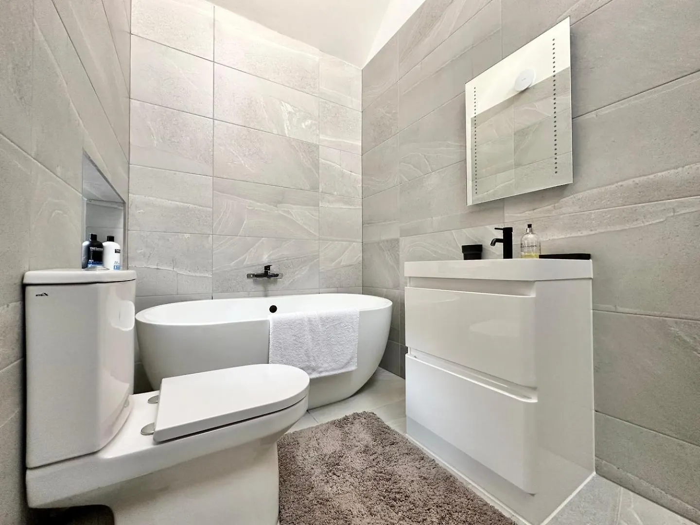 Luxury Duplex City Centre Apartment Leeds  Leeds (West Yorkshire)